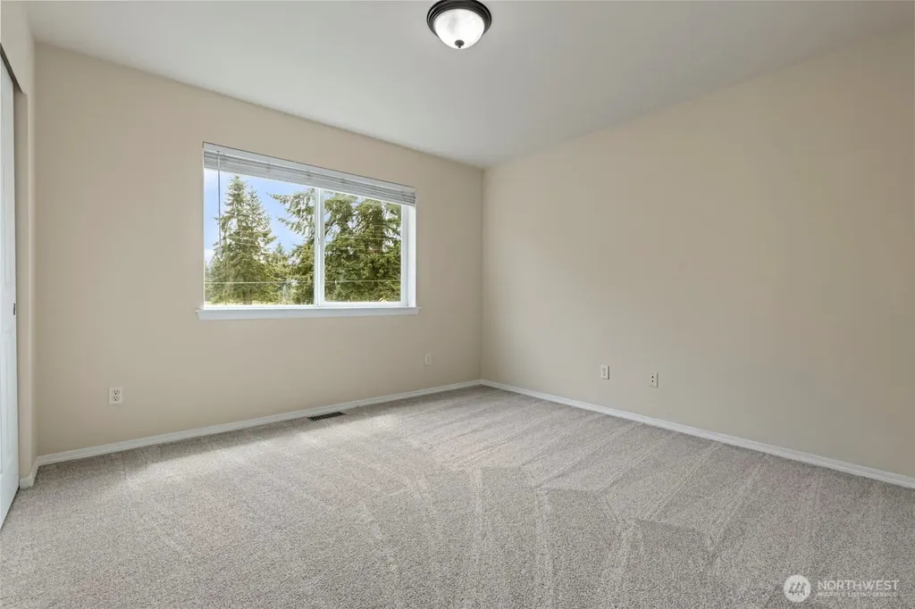 15233 100th Avenue SE Yelm WA 98597