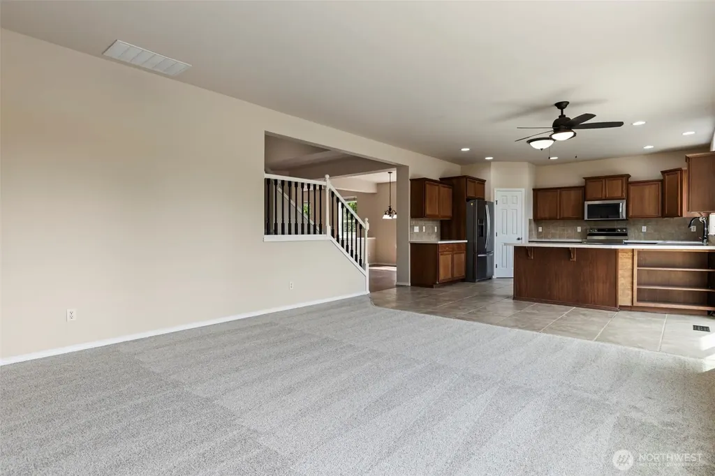 15233 100th Avenue SE Yelm WA 98597