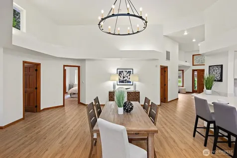 12407 Upper Preston Road SE Issaquah WA 98027