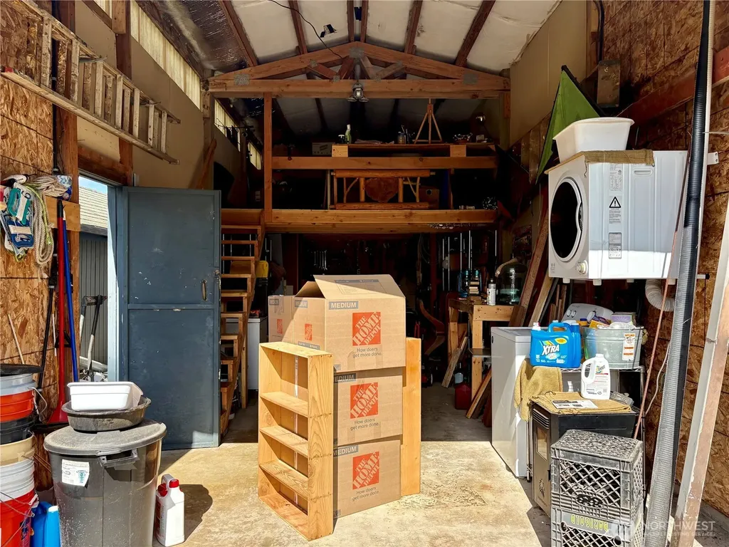 105 Victoria Loop NE Ocean Shores WA 98520
