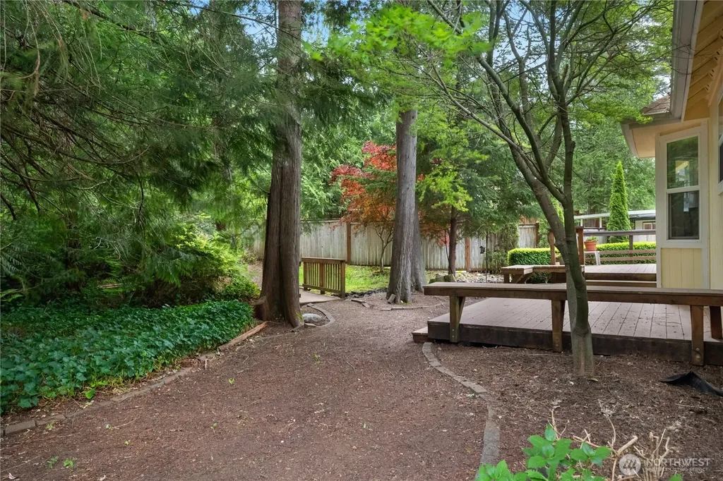 240 E Aycliffe Drive Shelton WA 98584