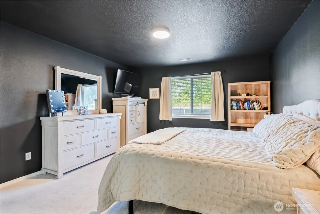 135 Haley Drive Longview WA 98632