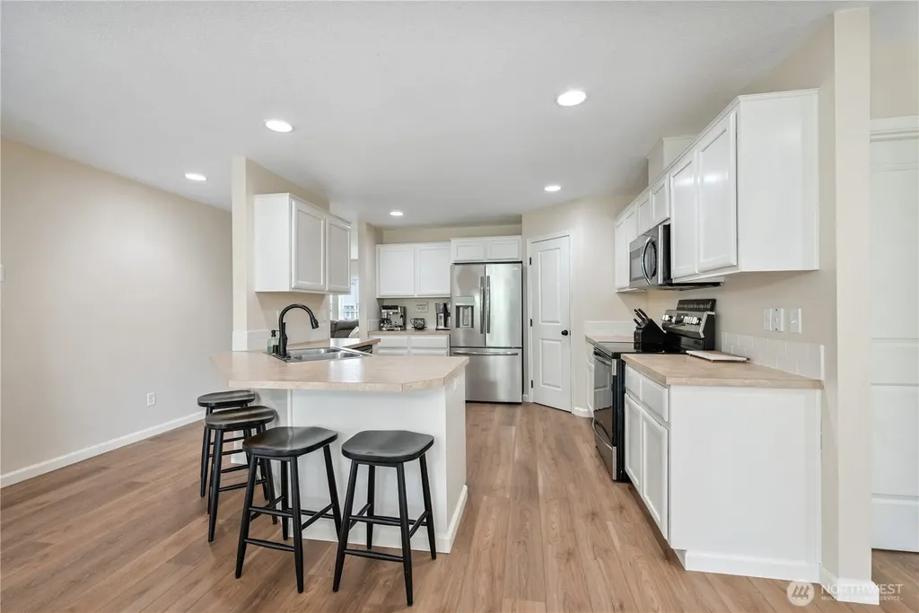 135 Haley Drive Longview WA 98632