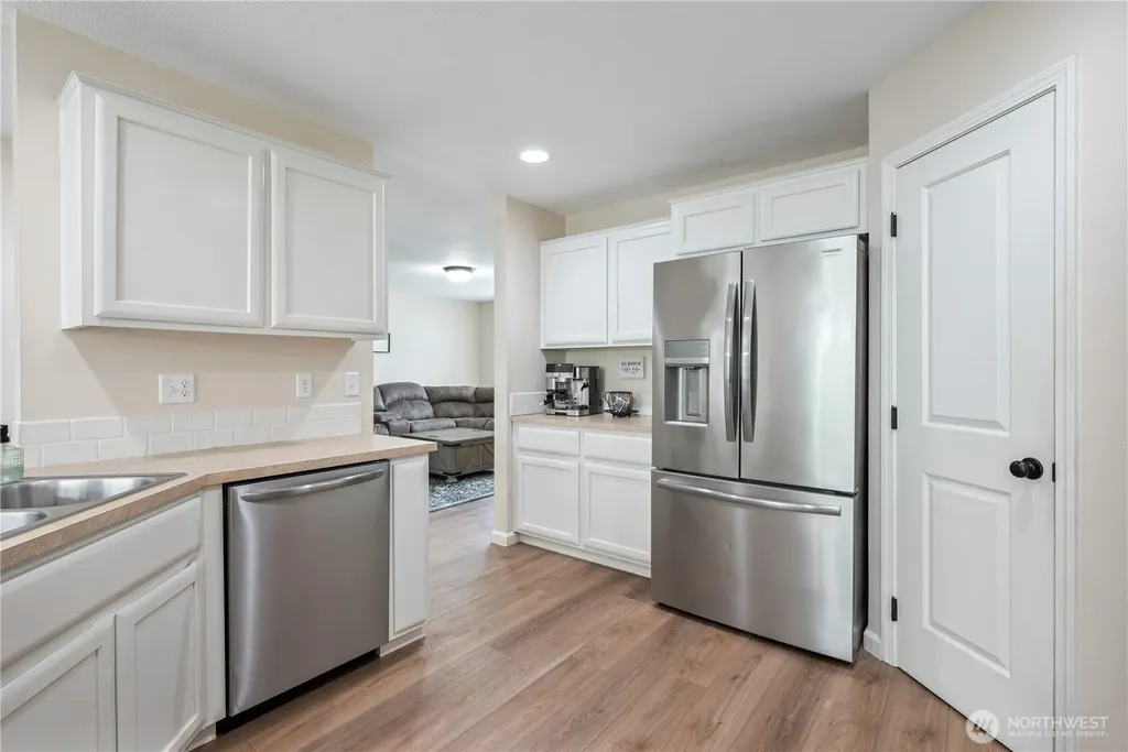 135 Haley Drive Longview WA 98632