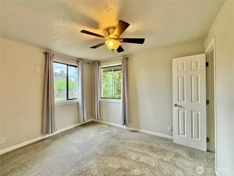 6724 S Bell Street Tacoma WA 98408