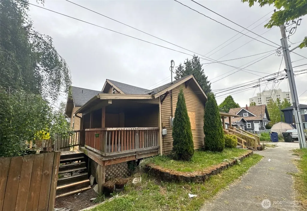 1115 S 18th Street Tacoma WA 98405