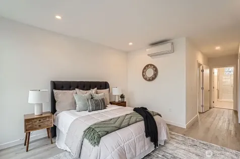6610 Carleton Avenue S Seattle WA 98108