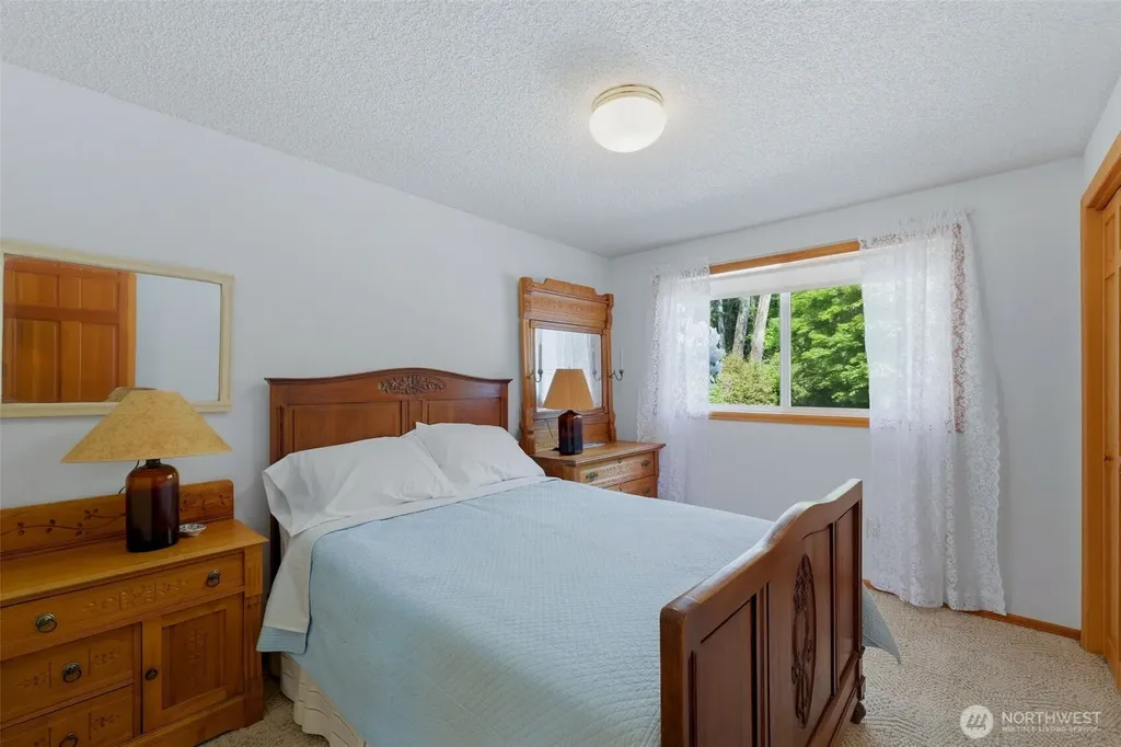 3207 156th Street NW Gig Harbor WA 98332