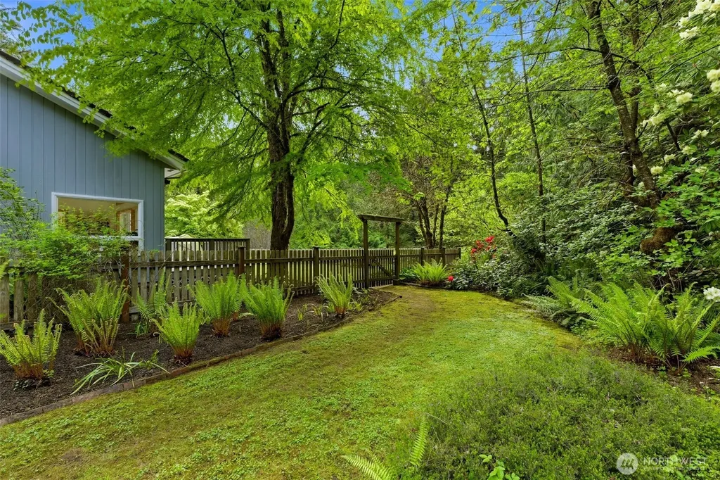 3207 156th Street NW Gig Harbor WA 98332