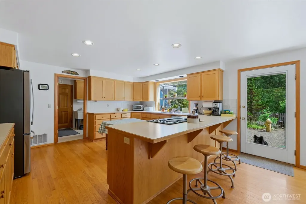 3207 156th Street NW Gig Harbor WA 98332