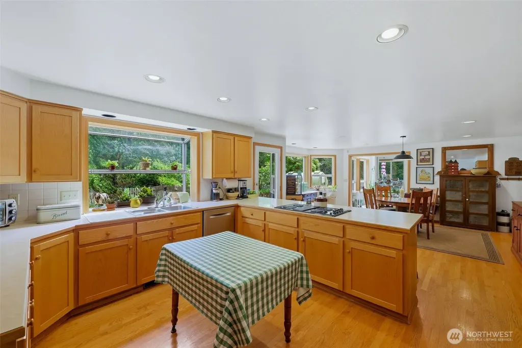 3207 156th Street NW Gig Harbor WA 98332