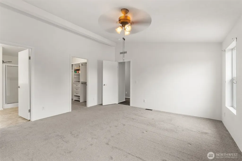 18933 SW Prairie Street Rochester WA 98579