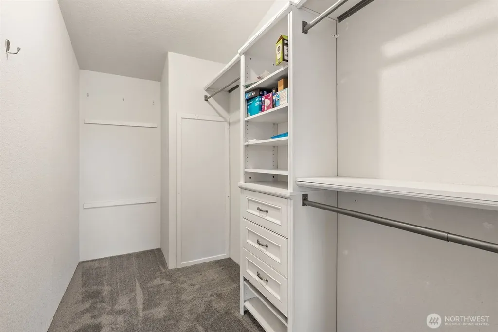 18933 SW Prairie Street Rochester WA 98579