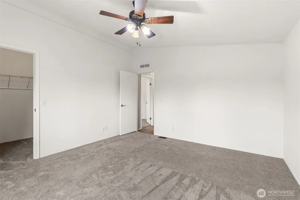18933 SW Prairie Street Rochester WA 98579