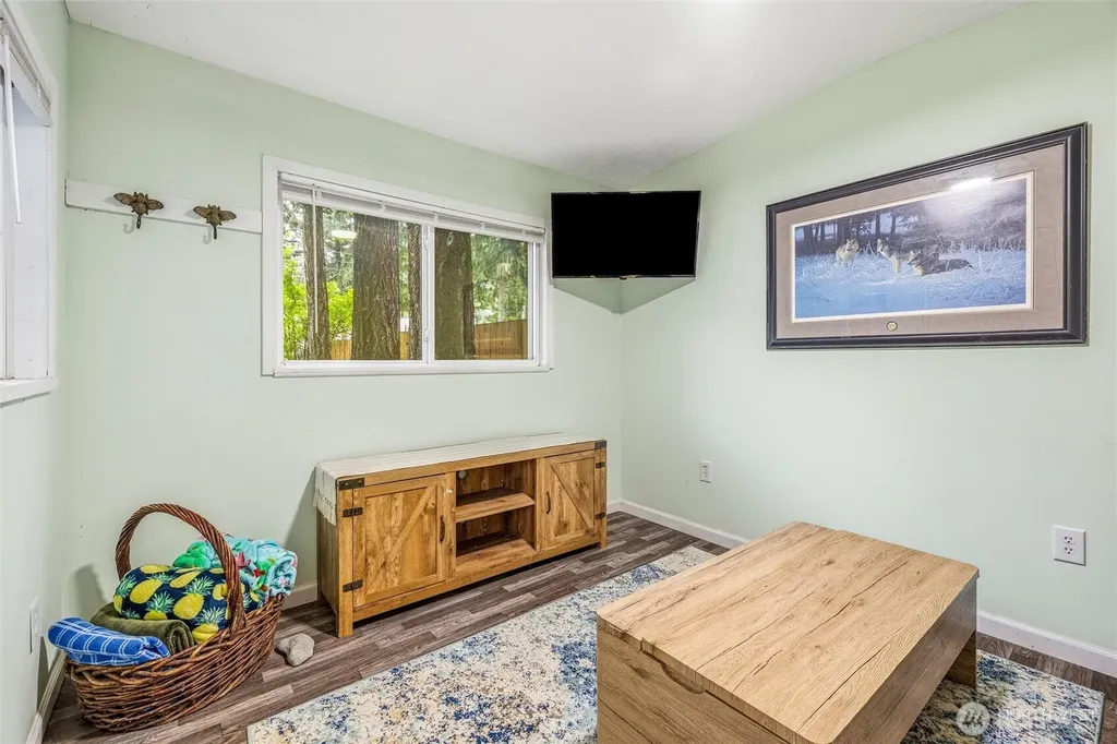 6124 Willow Place Maple Falls WA 98266