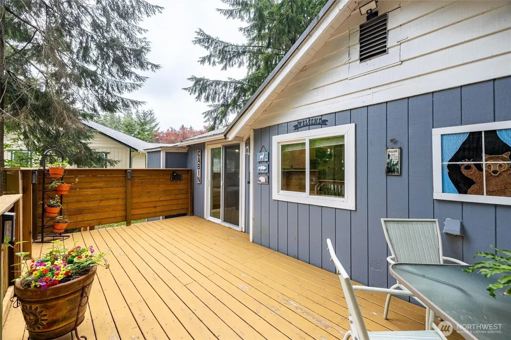 6124 Willow Place Maple Falls WA 98266