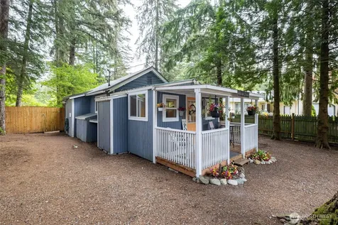 6124 Willow Place Maple Falls WA 98266