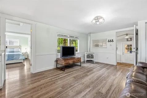 6124 Willow Place Maple Falls WA 98266