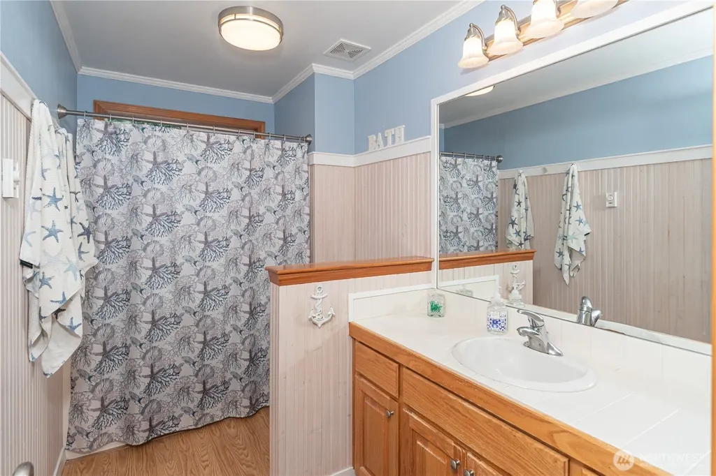 1850 Maple Street Port Townsend WA 98368