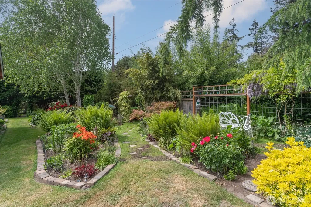 1850 Maple Street Port Townsend WA 98368