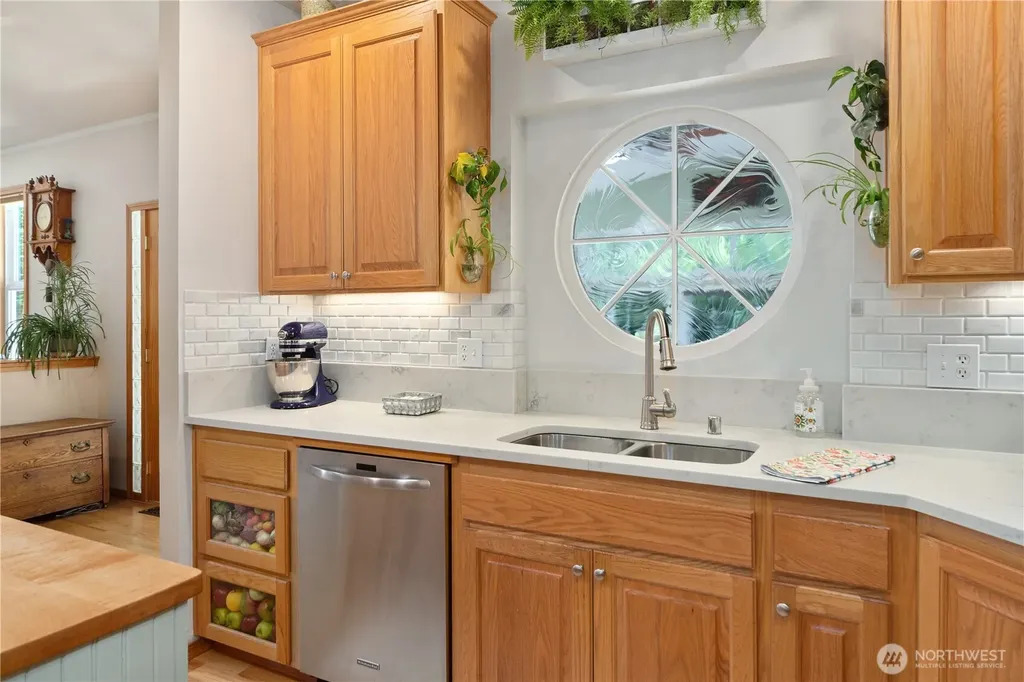 1850 Maple Street Port Townsend WA 98368