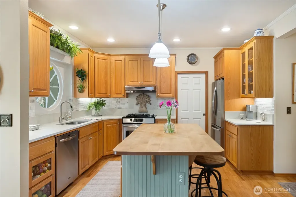 1850 Maple Street Port Townsend WA 98368