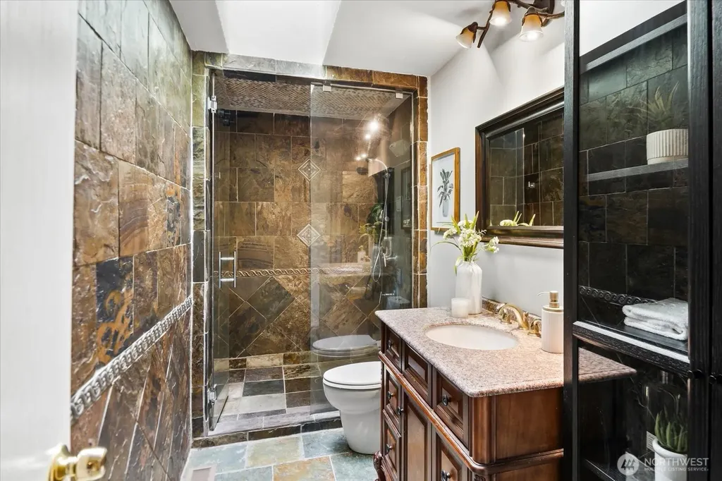 4505 146th Place SW Lynnwood WA 98087