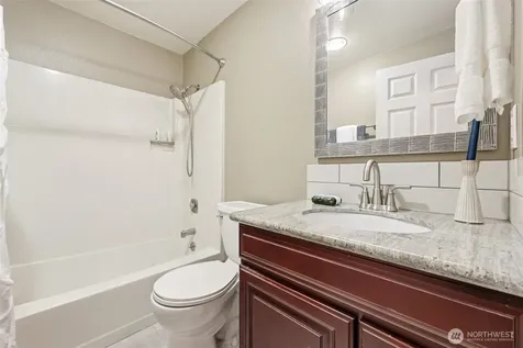 22105 66th Avenue W Mountlake Terrace WA 98043