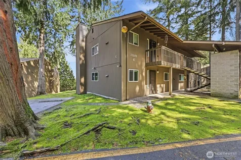 22105 66th Avenue W Mountlake Terrace WA 98043