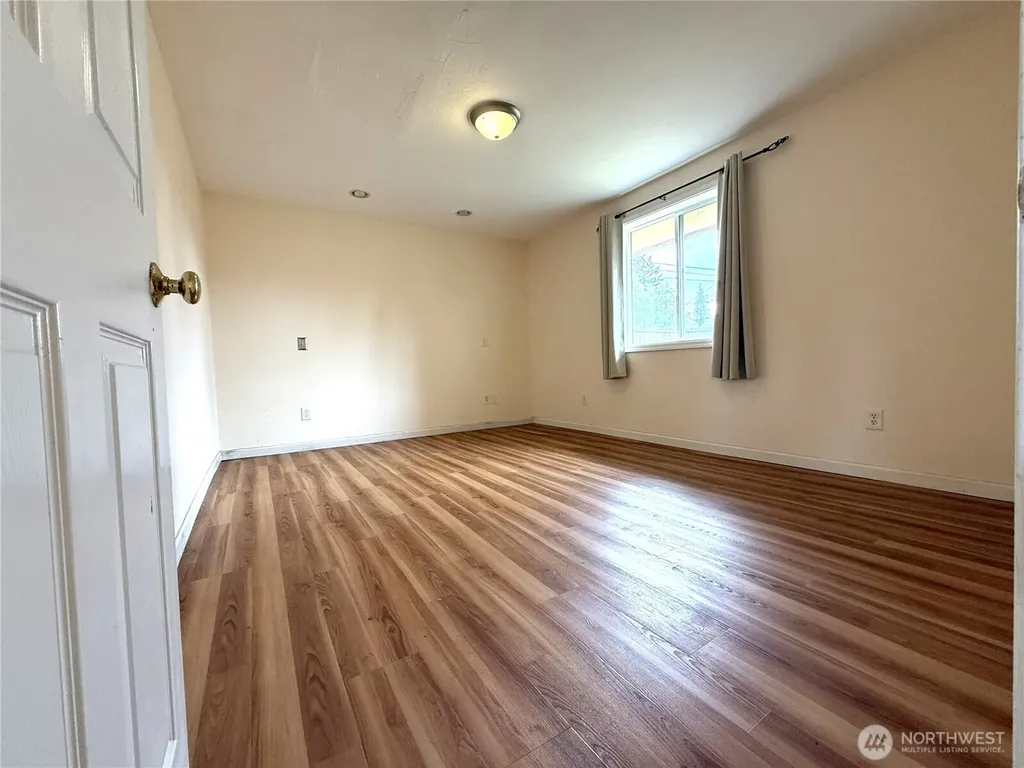 10517 Addison Street SW Lakewood WA 98499