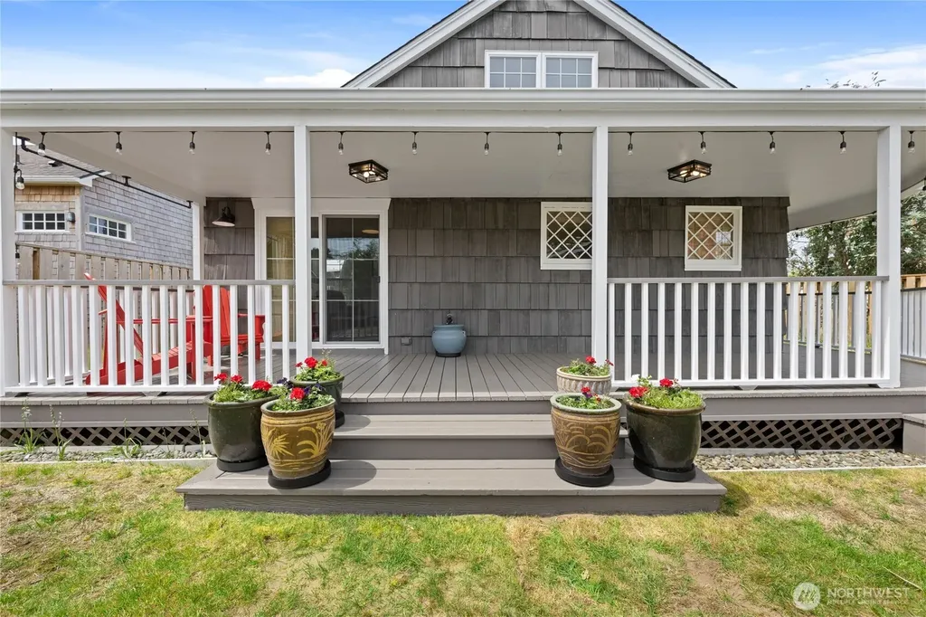 26006 Park Avenue Ocean Park WA 98640