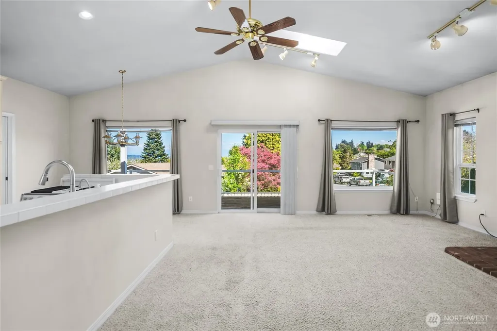 3719 N Avenue Anacortes WA 98221