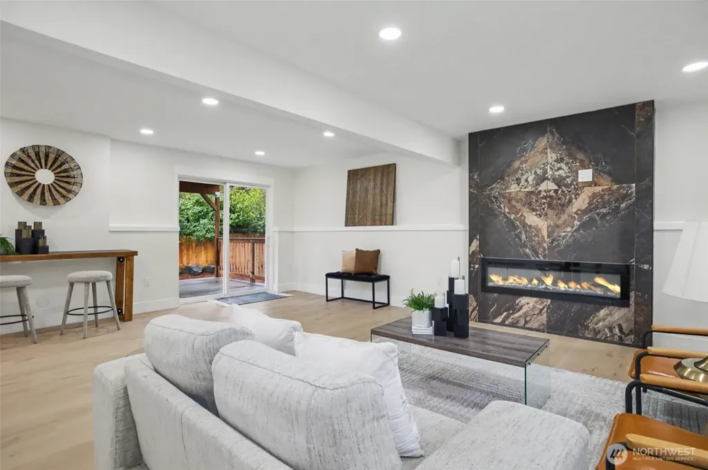 9603 NE 203 Street Bothell WA 98011