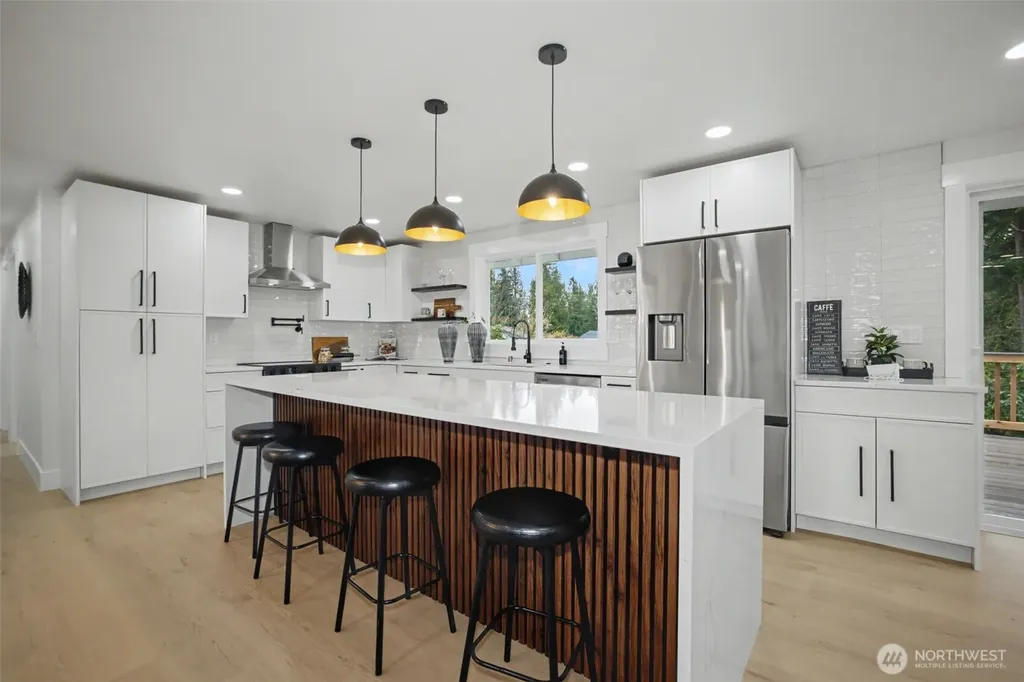 9603 NE 203 Street Bothell WA 98011