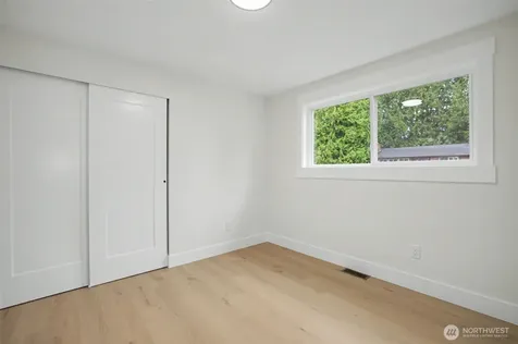 9603 NE 203 Street Bothell WA 98011