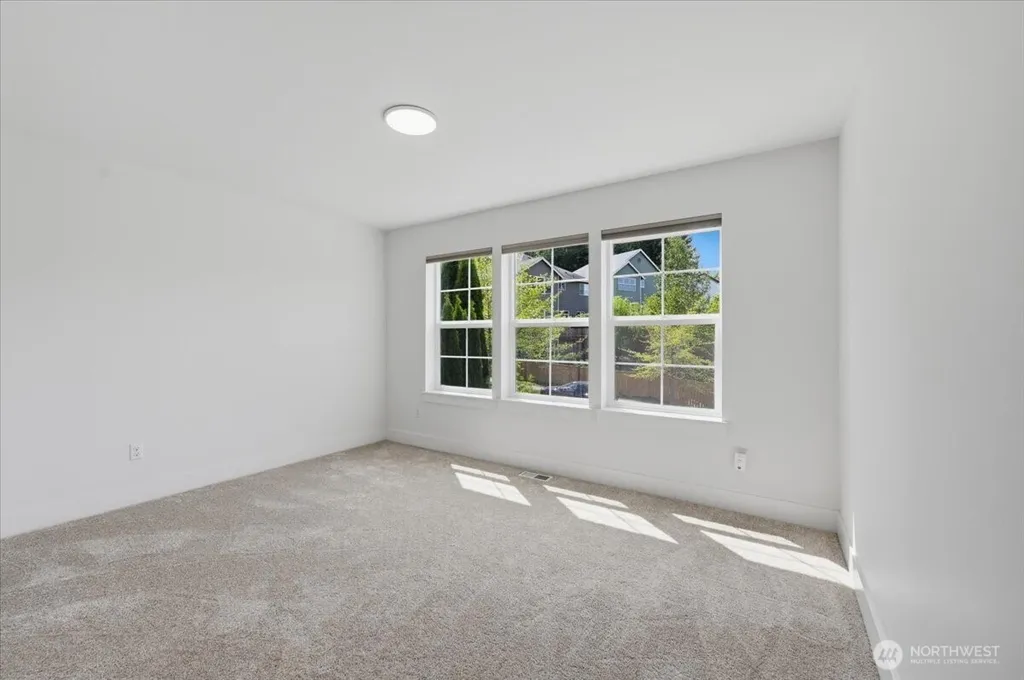 9330 Templeton Avenue SE Snoqualmie WA 98065