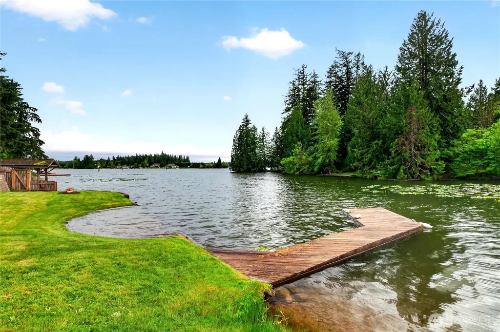 4120 218th Avenue East Lake Tapps WA 98391