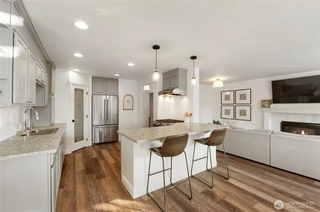 4120 218th Avenue East Lake Tapps WA 98391