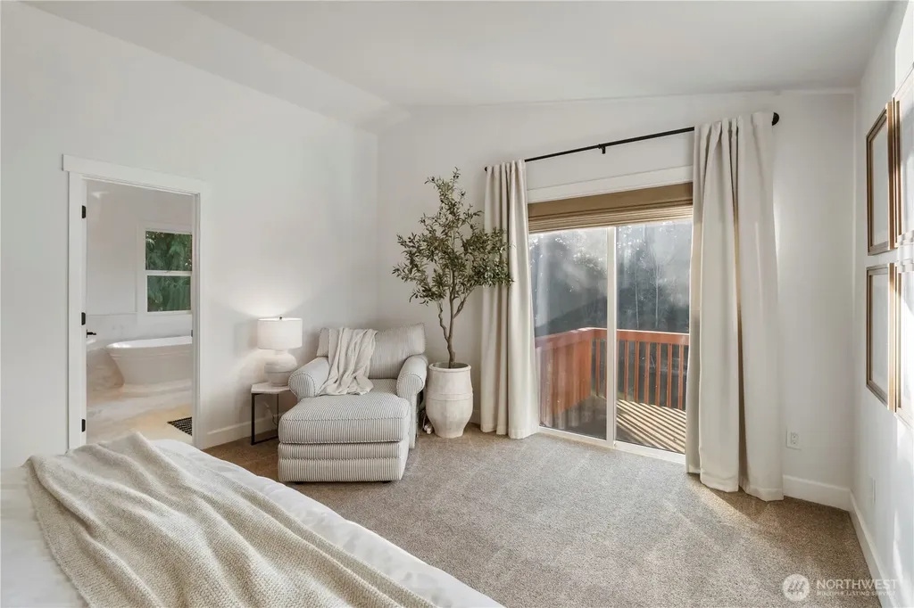4120 218th Avenue East Lake Tapps WA 98391