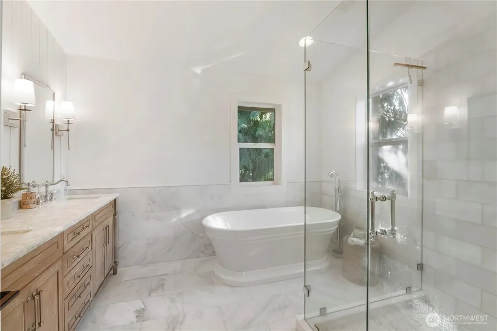 4120 218th Avenue East Lake Tapps WA 98391