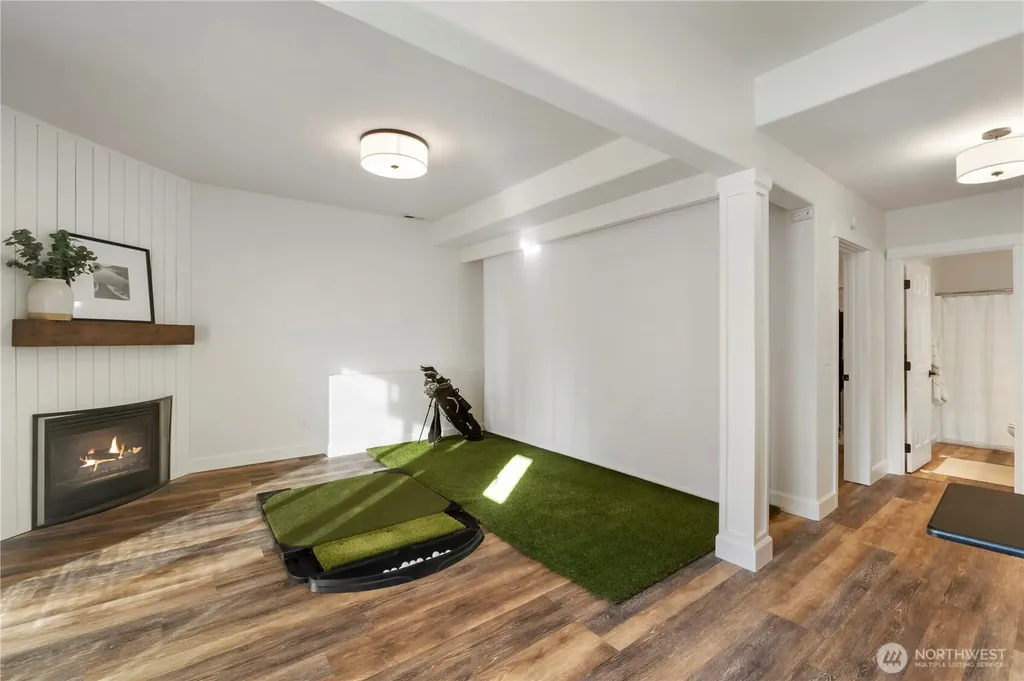 4120 218th Avenue East Lake Tapps WA 98391
