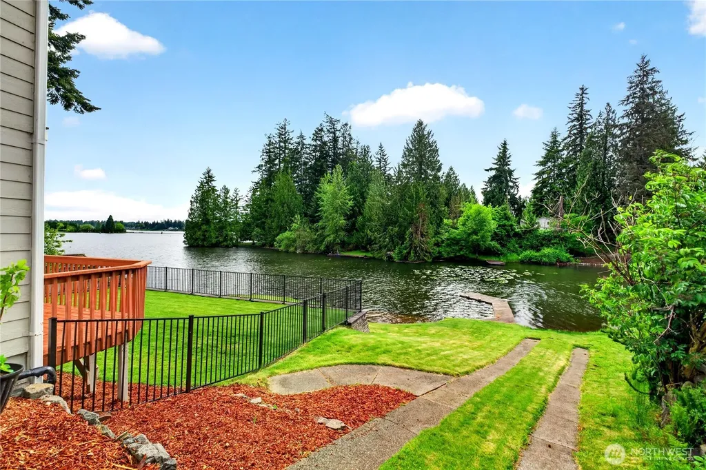 4120 218th Avenue East Lake Tapps WA 98391