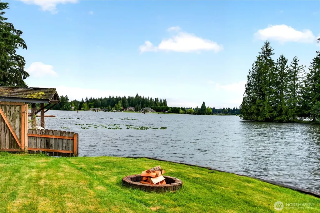 4120 218th Avenue East Lake Tapps WA 98391