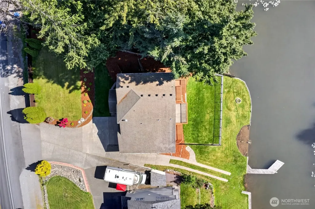 4120 218th Avenue East Lake Tapps WA 98391
