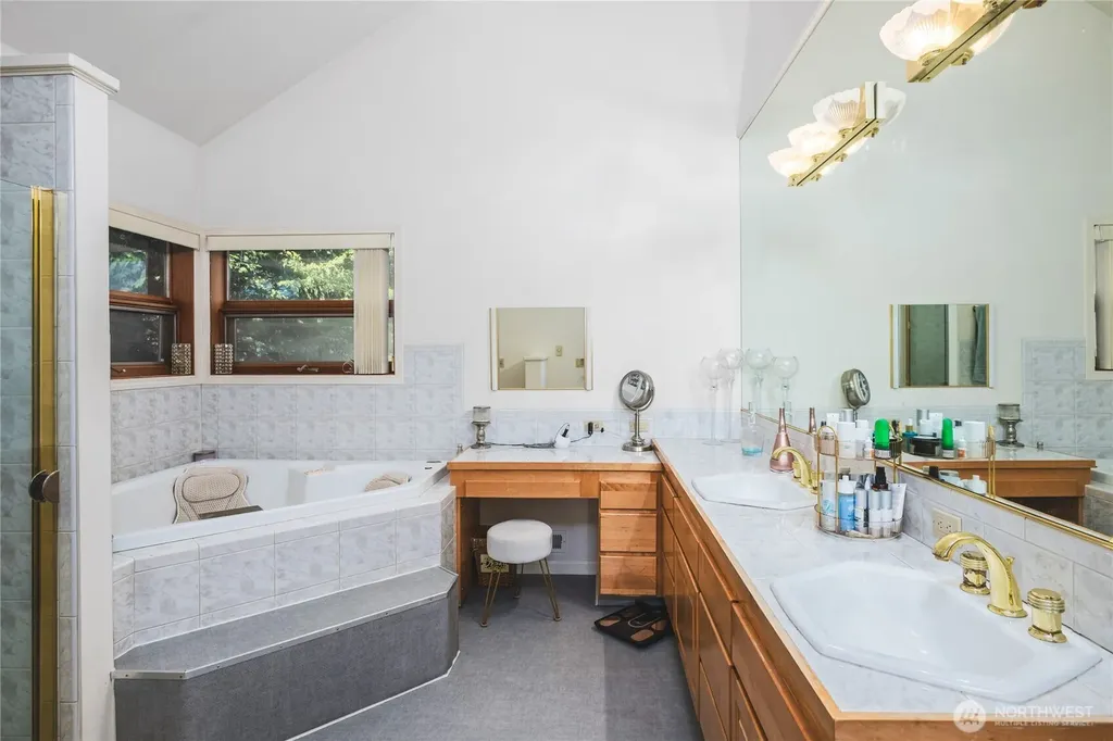 11310 Marine Lane Anacortes WA 98221