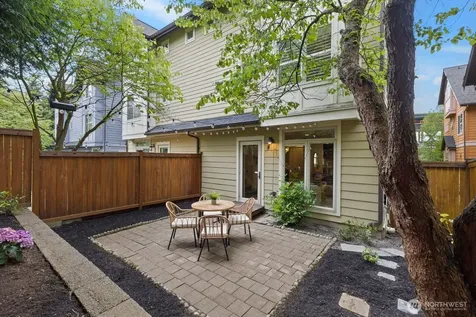 3122 Franklin Avenue E Seattle WA 98102