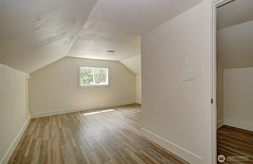 6405 Westside Highway Castle Rock WA 98611
