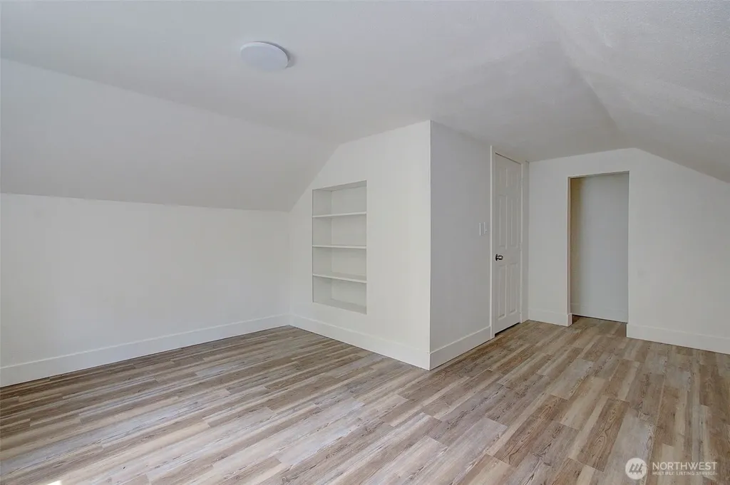 6405 Westside Highway Castle Rock WA 98611