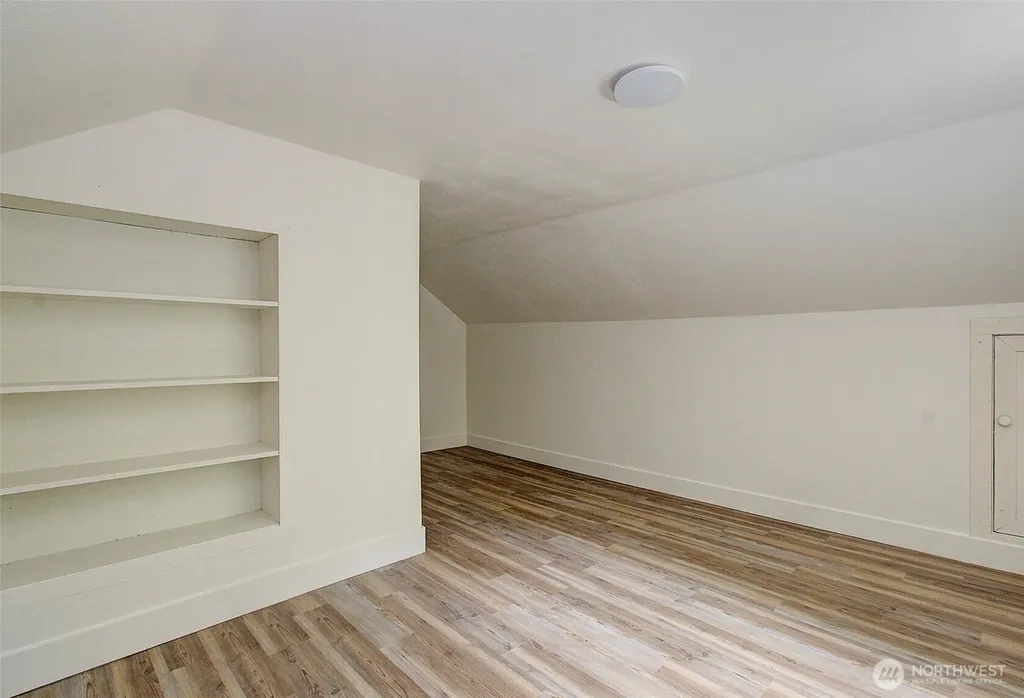 6405 Westside Highway Castle Rock WA 98611
