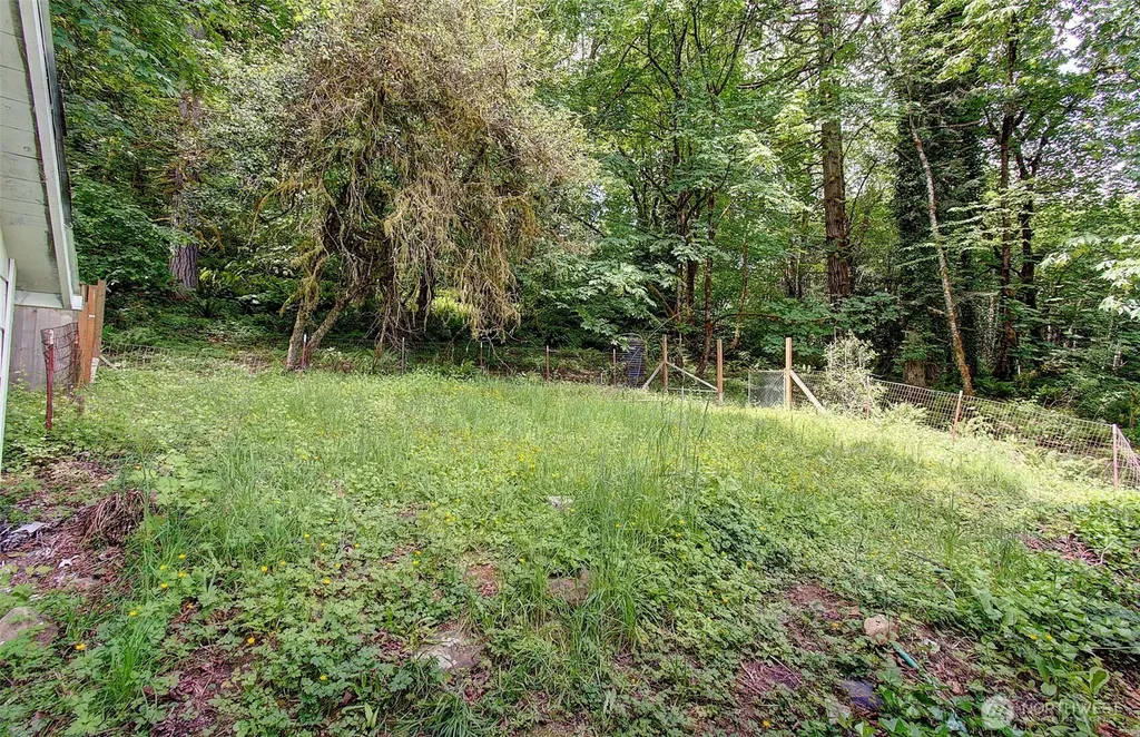 6405 Westside Highway Castle Rock WA 98611